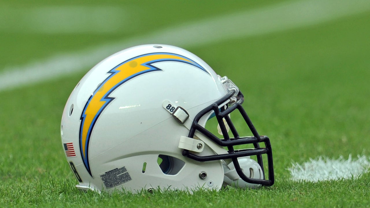 NFL committee picks Chargers-Raiders site over Rams' bid